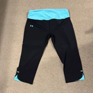 Under Armor light and comfortable work out capris